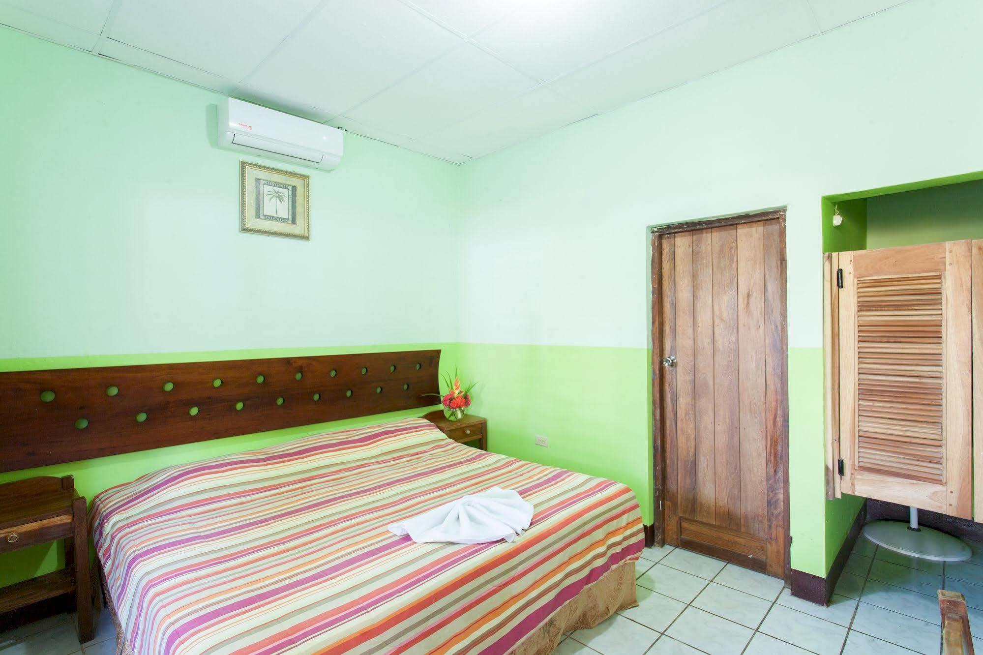 Hotel Hamacas Rivas Esterno foto